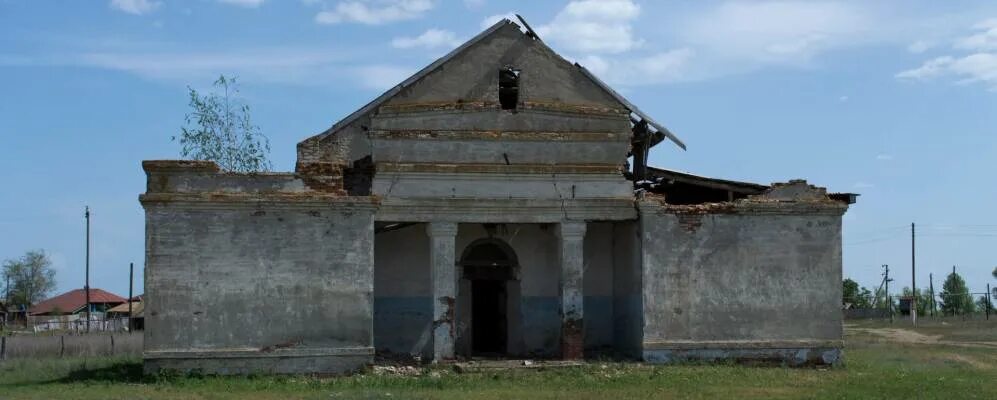 Район саратовская область поселок первомайский погода. Невежкино Лысогорский район. Село Невежкино Саратовской области. Церковь село Невежкино Лысогорского района. Невежкино Саратовская область Лысогорский район.