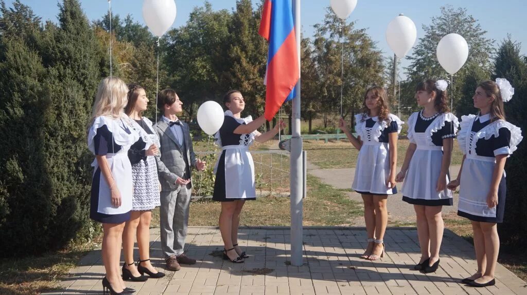 Школа 22 Ипатово. Ипатово школа 1. Сайт 14 школы города Ипатово. Сайт школы 1 Ипатово Ставропольский край. Школы г ипатово