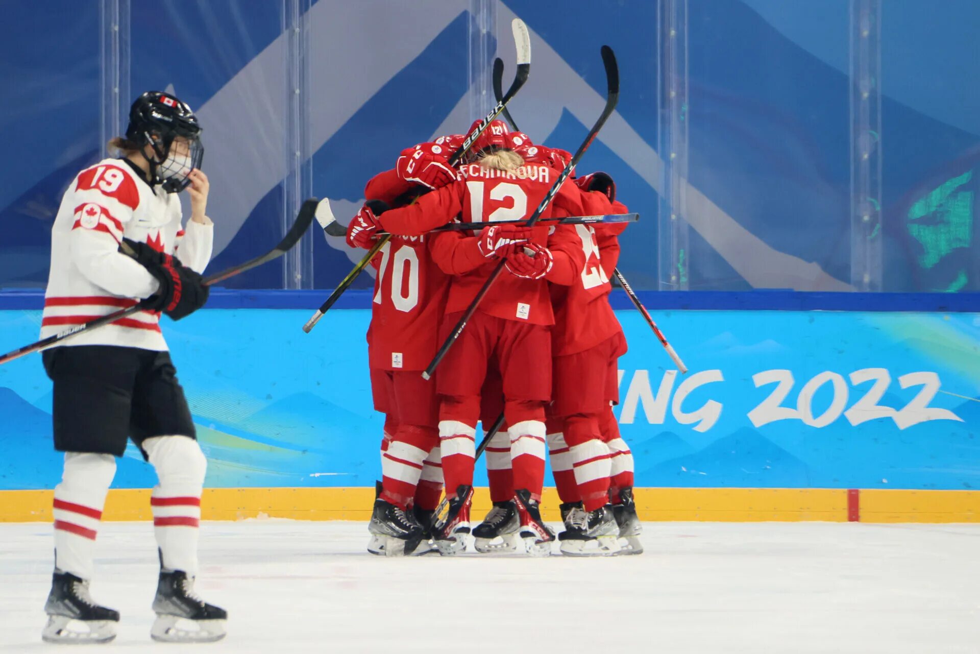 Хоккей Россия. ОИ 2018 победа России хоккей. Россия Швейцария.