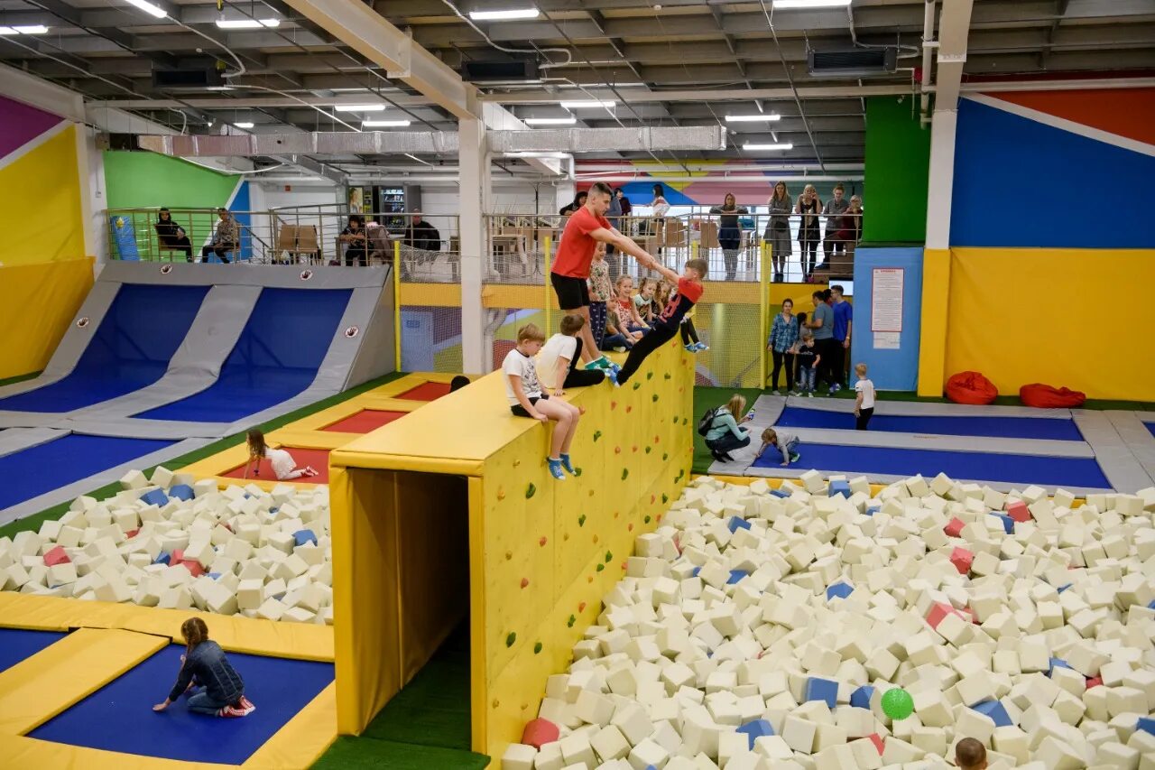 джампинг хабаровск. джамп сити владивосток дружба. парк фан сити хабаровск. джамп центр в комсомольске на амуре. Fun jump, хабаровск.