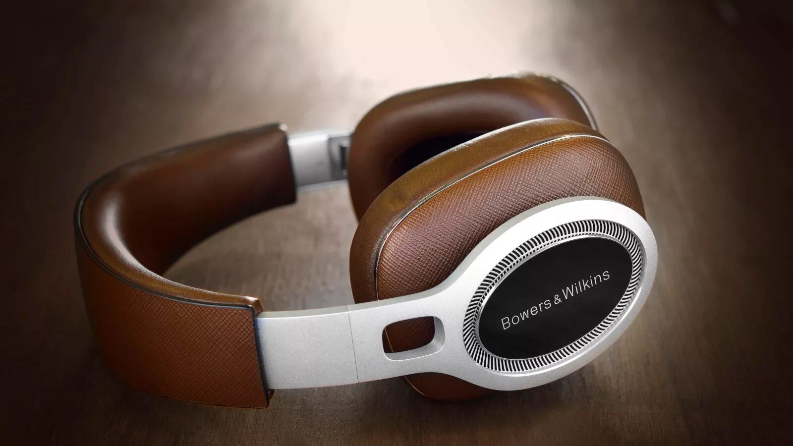 Bowers wilkins p9. Беспроводные наушники bose quietcomfort earbuds. Нашейная колонка. Bose companion 30. Sound wear.