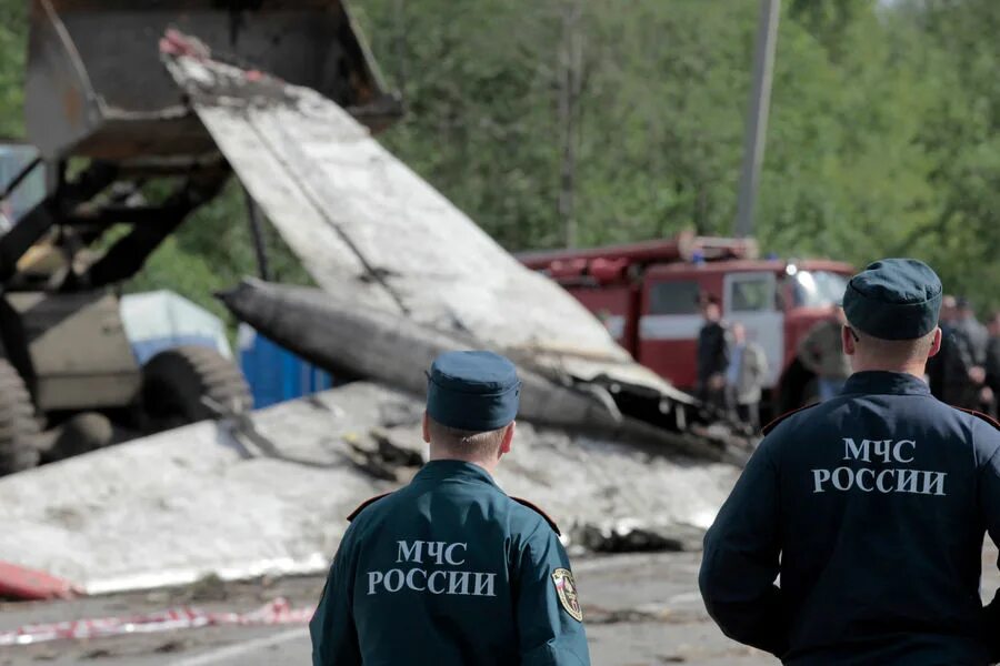 Разбился ивановский самолет. Катастрофа ту-134 под Петрозаводском. Ту 134 Петрозаводск катастрофа. Крушение ту 134 под Петрозаводском. Крушение ту 134 в Петрозаводске 2011.