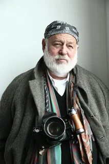 Брюс вебер