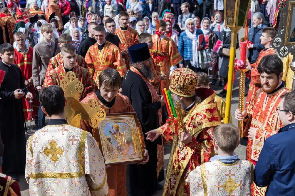 Крестный ход креста. Крестный ход 2021 Пасха. Крестный ход на Пасху в Батайске 2020. Пасха Мичуринск крестный ход Харников. Крестный ход на Пасху 2022 в Чаплыгине Липецкой области.