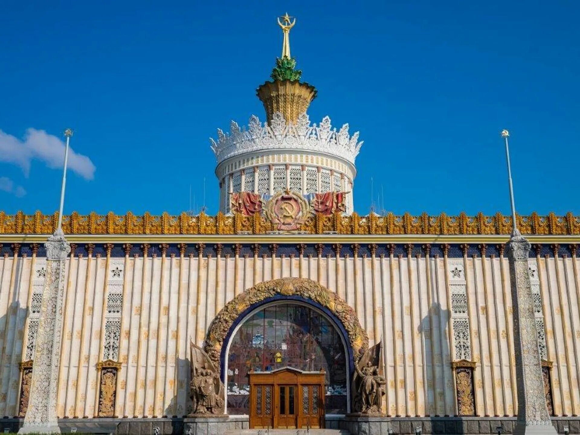 Павильон отдохновения башня подавления. Павильон земледелие на вднх. вднх павильон 58 земледелие. павильон украинской сср на вднх. вднх павильон 58 слово.