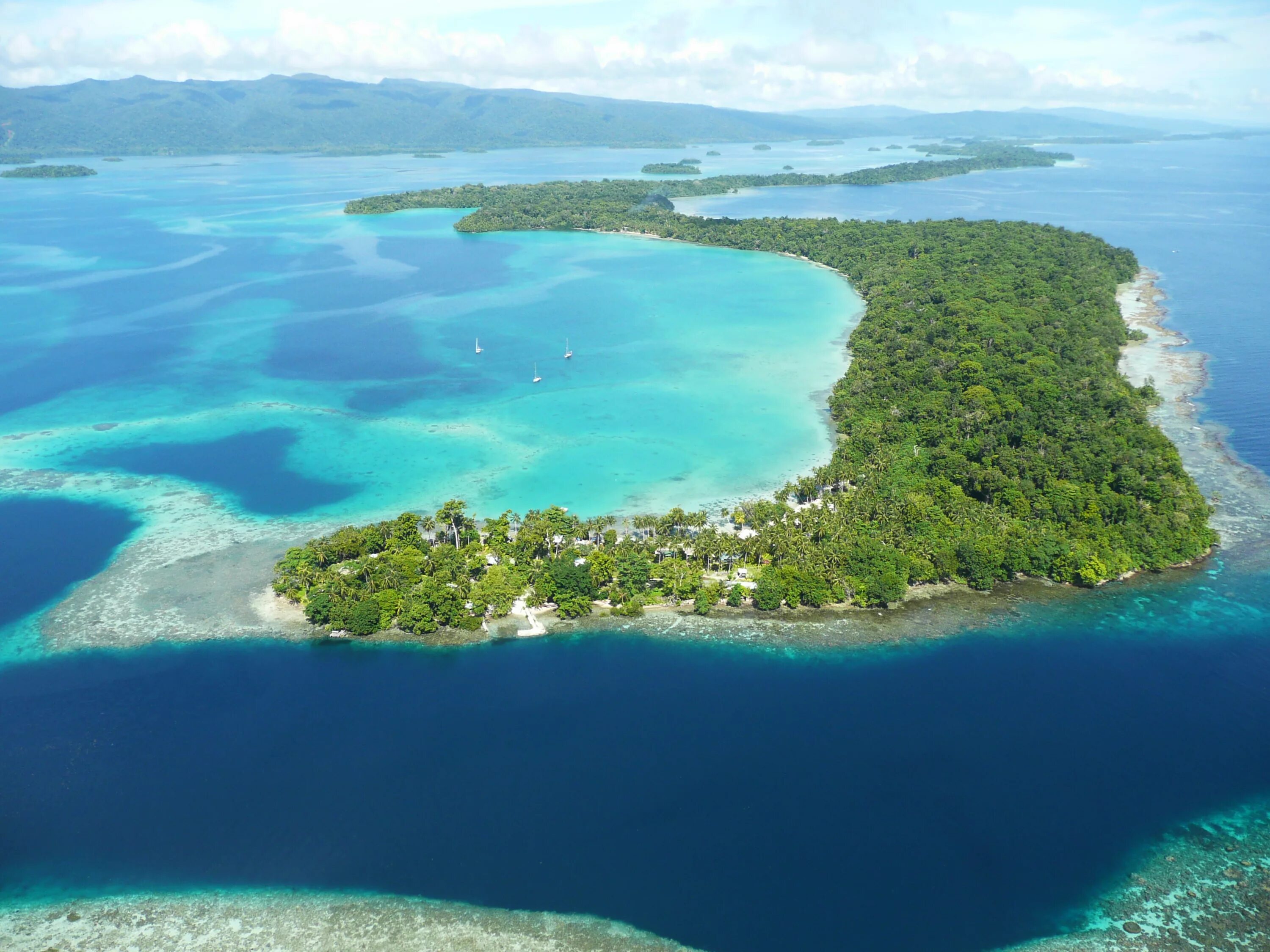 Is situated an islands. Океания Соломоновы острова. Соломоновы острова (архипелаг). Остров Меланезия Соломоновы острова.