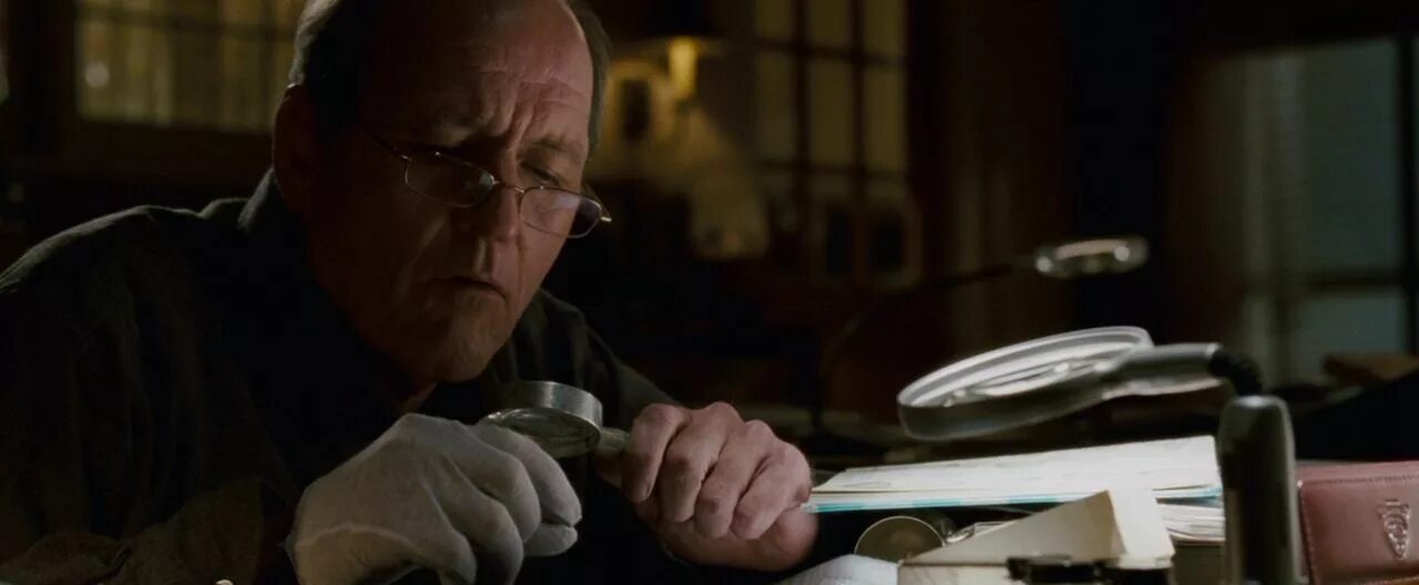 John small. Фильм дядя говард. John small. John small. Jon small.