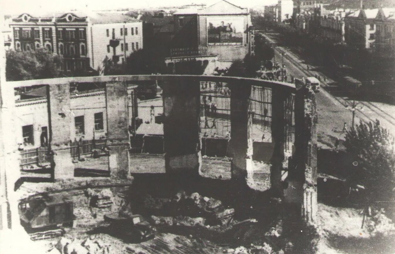 Воронеж в великую отечественную войну. Разрушенный воронеж 1942. Воронеж в великую отечественную войну. Воронеж в великую отечественную войну. Освобождение воронежа 1943.