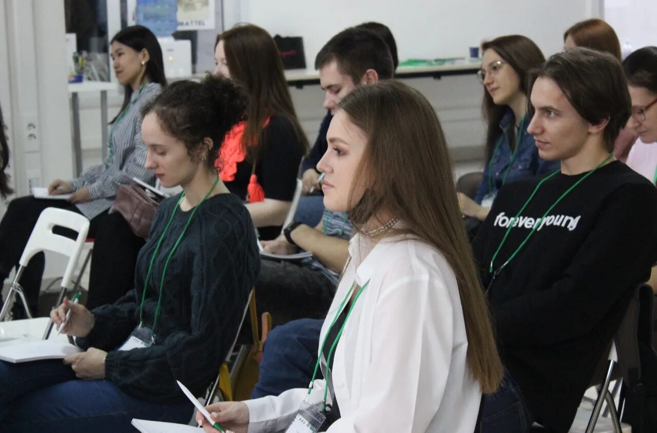 Факультет бизнеса капитаны. Факультет бизнеса нгту. Нгту фб логотип. Университет синергия студенты. Экономический факультет вшэ пермь.