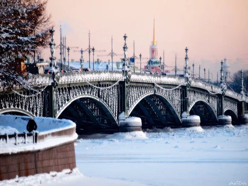 Санкт-петербург. Зимний мост в санкт петербурге. Эрмитажный мост зимняя канавка. Эрмитажный мост в санкт-петербурге. Охтинский мост.