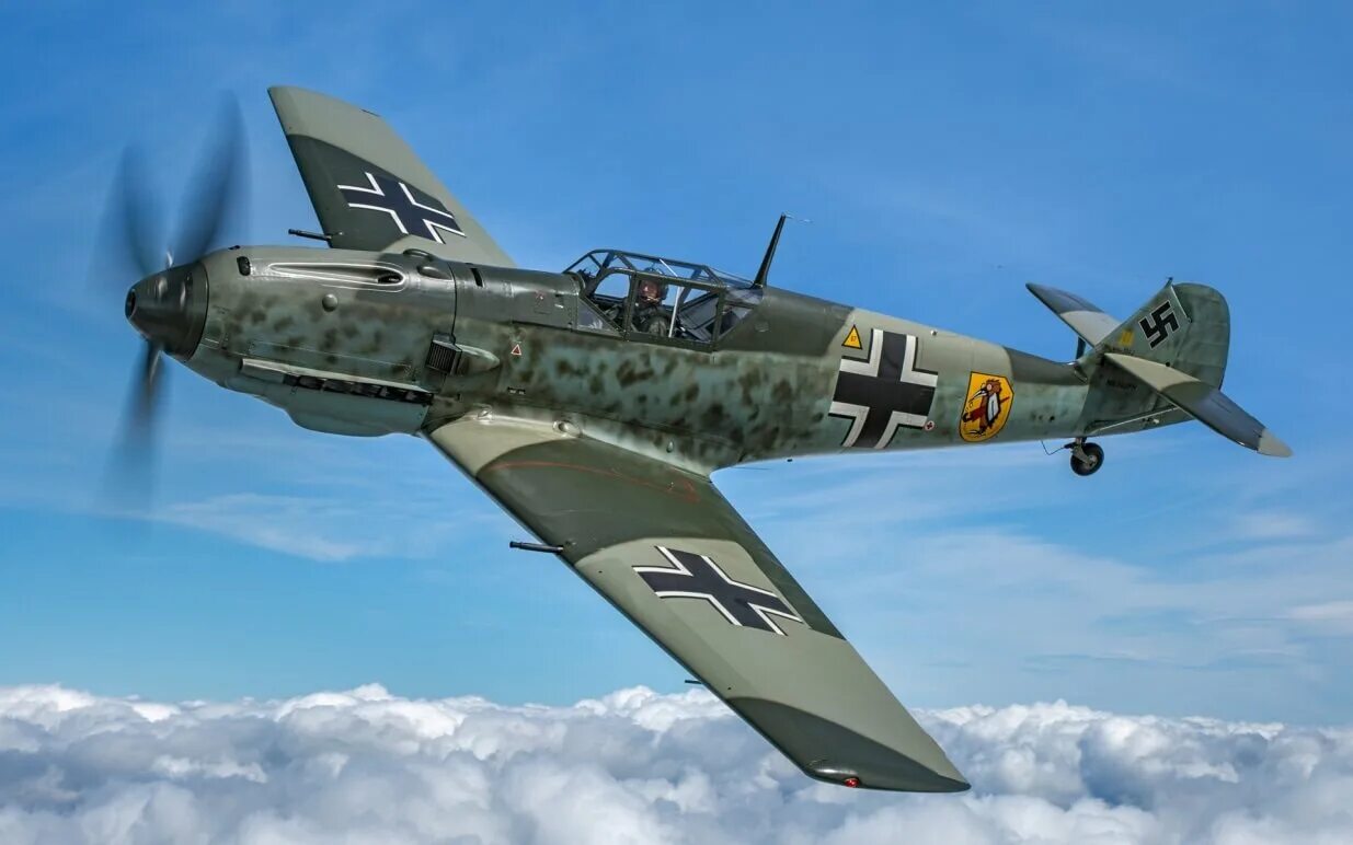 Лучший самолет второй мировой войны. Мессершмитт 109. Bf-109 Мессершмитт bf. Мессершмитт БФ 109. Самолет Messerschmitt bf109e.