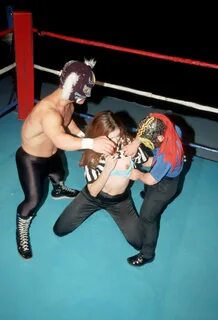 Slideshow midget wrestling honolulu.