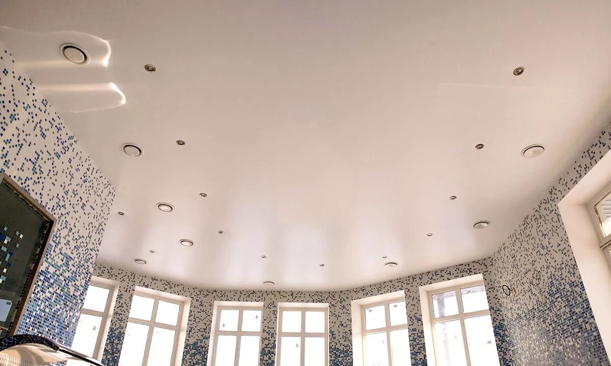 Stretch ceiling. Натяжные потолки. Бесшовный натяжной потолок. Подвесной потолок. Натяжные потолки одноуровневые.