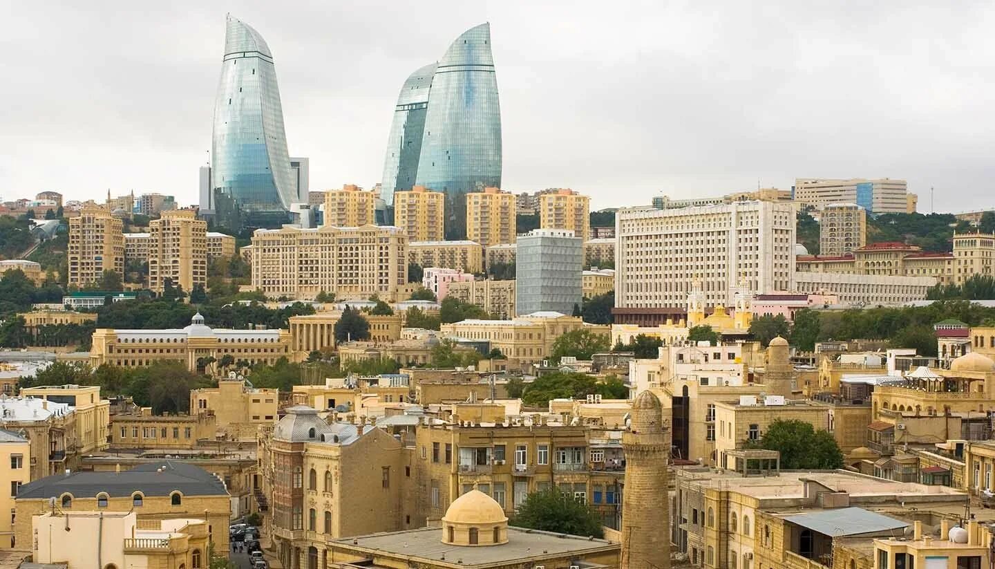 Какая столица у азербайджана. Баку столица Азербайджана. Азейбарджан Баку. Г.Баку Респ.Азербайджан. Азейбарджан столица.