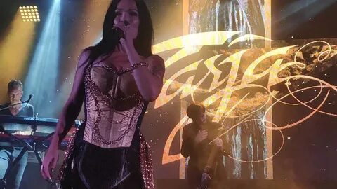 Raw tour