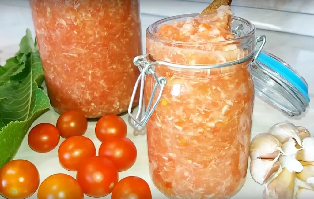 Хреновина из помидор. Горлодер. Простой рецепт хрена на зиму без варки. Хренодер. Хреновина огонек.