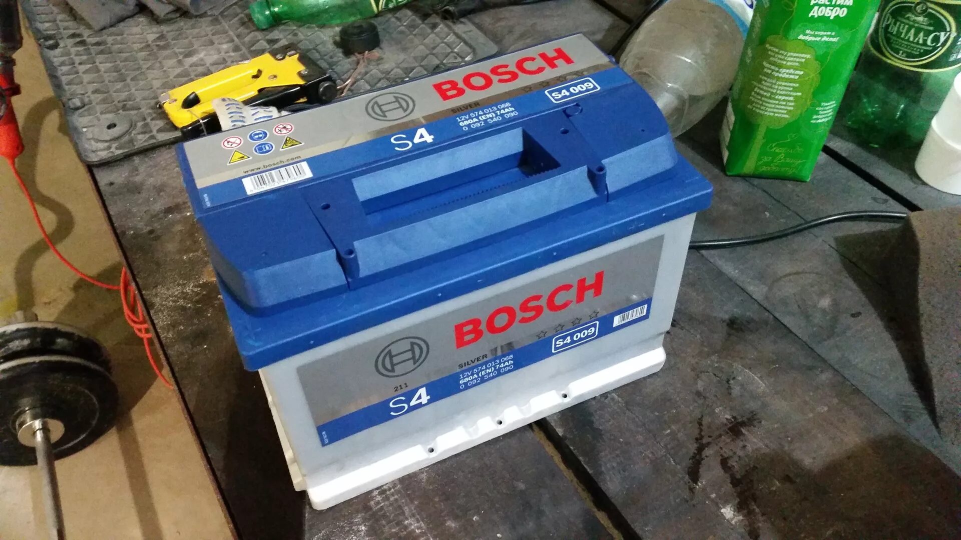 Аккумулятор какой марки лучше. Аккумулятор bosch 65ah. аккумулятор бош 65 ah. toyota rav-4 аккумулятор bosch 65ah. бош аккумуляторы автомобильные 65а.