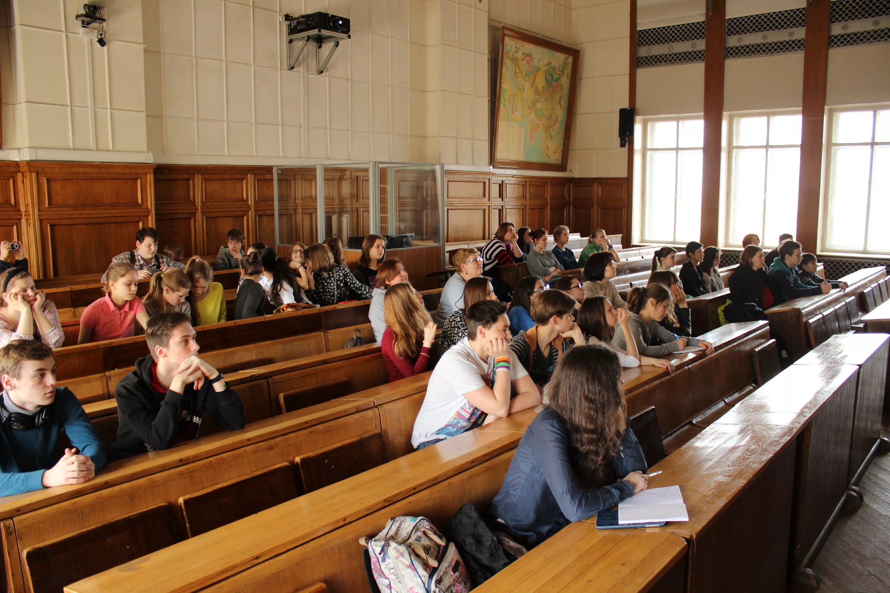 Университет твгу в твери. Студенты твгу. Тгу тверь юридический факультет. Тверской университет филологический. Твгу тверской государственный университет.