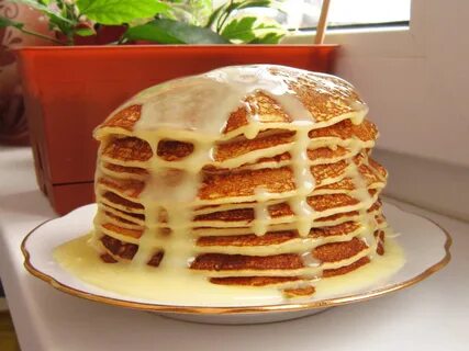 Блины со сгущенкой на Масленицу Обои для рабочего стола 640x960