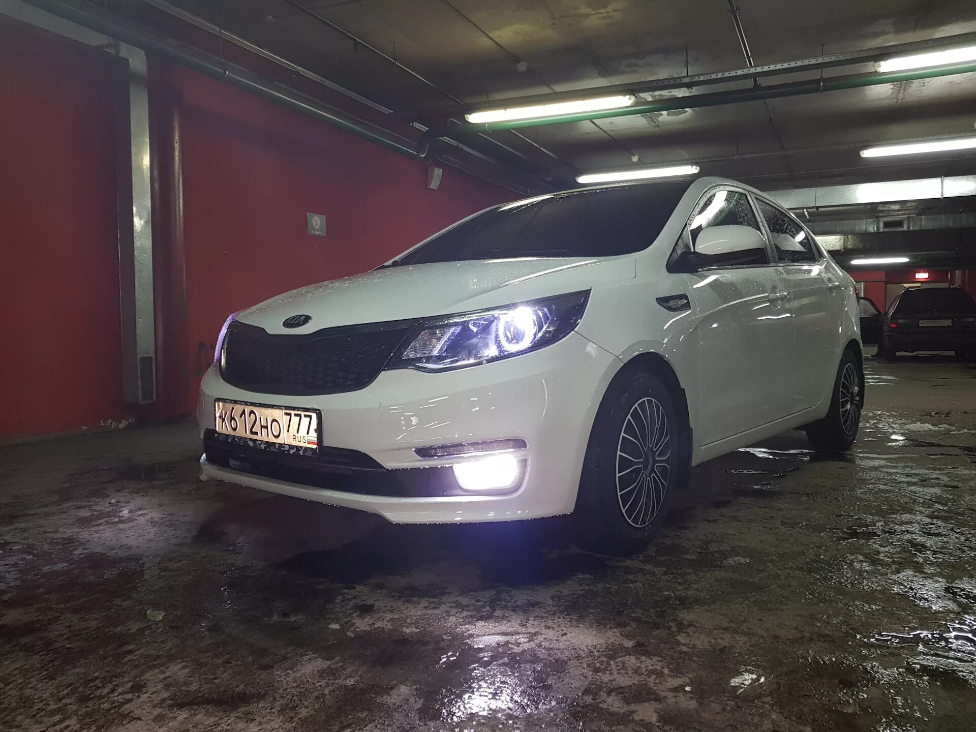 Светодиодные ПТФ Киа Рио 3. Диодные туманки Kia Rio 3. Kia Rio 4 ПТФ светодиодные. Led ПТФ Kia Rio 3 рест.