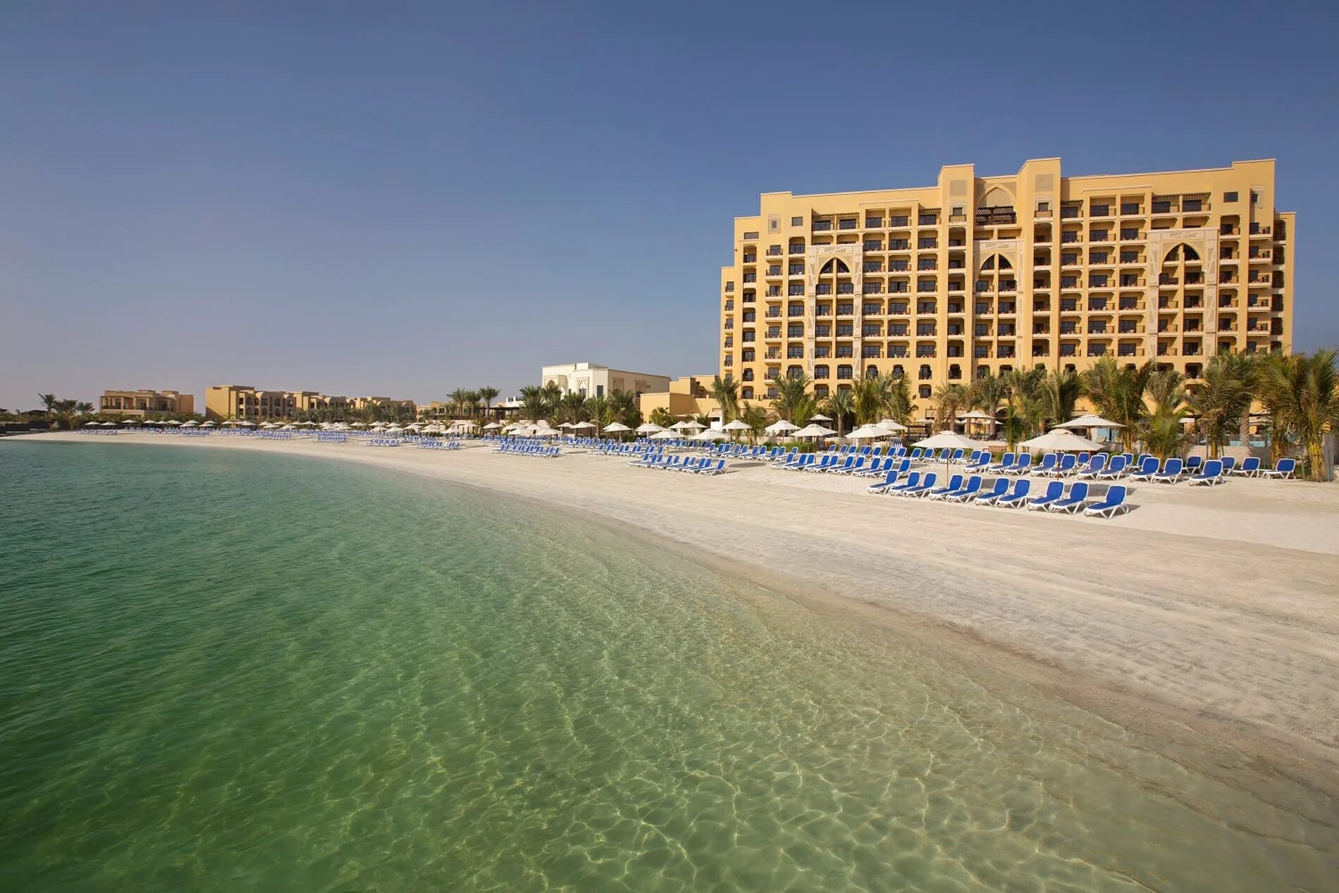 Марджан айленд резорт рас аль хайма. Doubletree by hilton resort spa marjan island 5. doubletree by hilton resort spa marjan island 5 оаэ рас-эль-хайм. marjan island resort spa 5 рас-эль-хайма. хилтон марджан исланд.