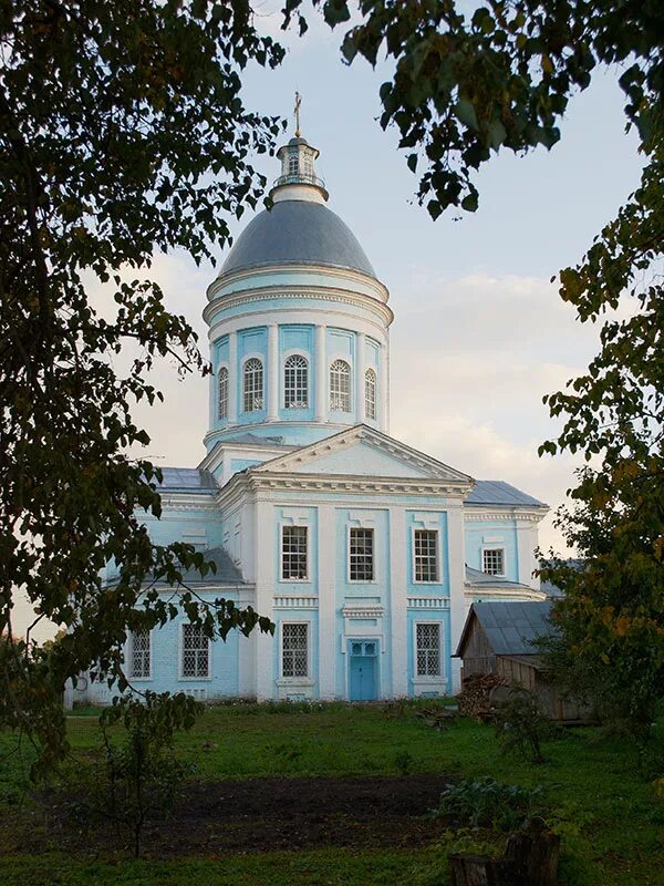 Собор в ядрине. Троицкий храм в ядрине. Алексеевский храм ядрин. Алексеевская церковь ядрин. Михаило архангельская церковь ядрин.