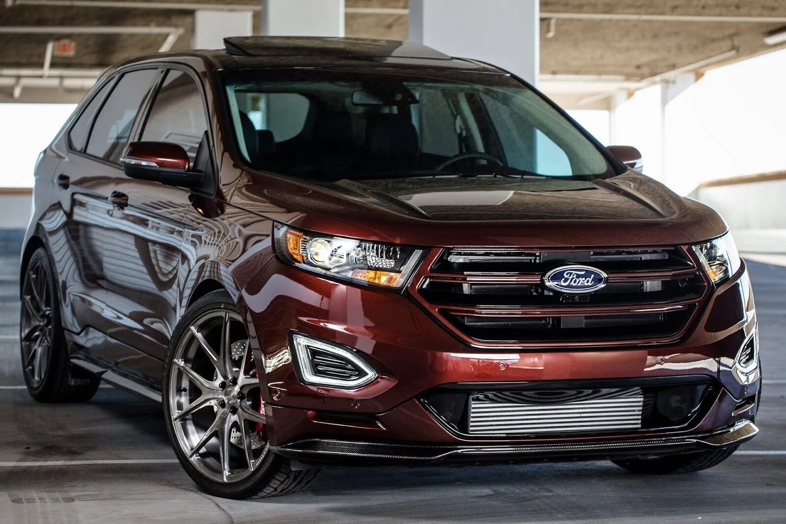 Купить форд эдж. Ford Edge 2015 Tuning. Ford Edge Sport 2015. Ford Edge 2020 Tuning. Ford Edge Red 2014.