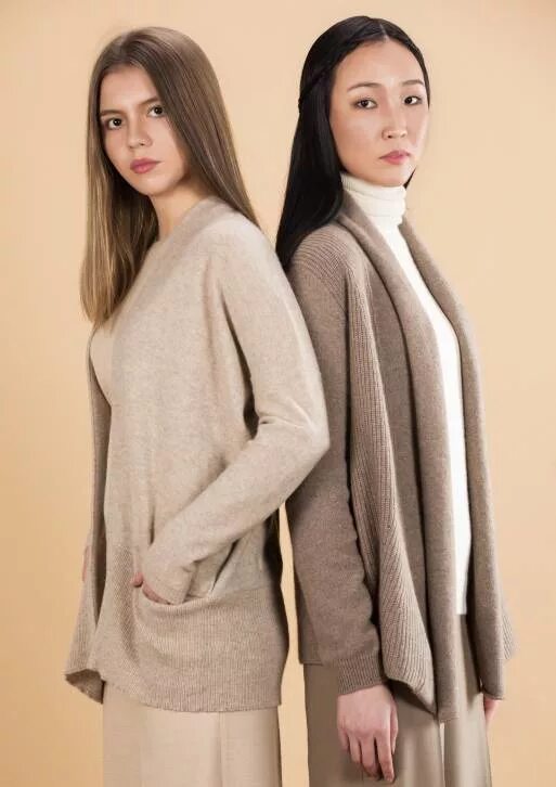 Монгольский кашемир на садоводе. Одежда из кашемира монголия. Сарлаг кашемир монгольский. Монгольский кашемир интернет. Кашемир монгольский пряжа baigal cashmere.