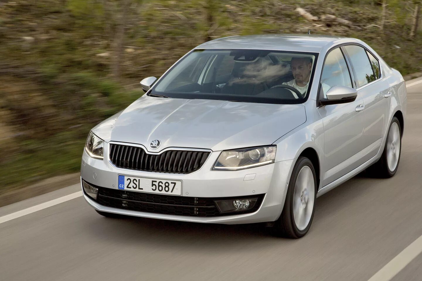 Купить шкоду октавию автомат. Skoda Octavia a6. Шкода 1.6.