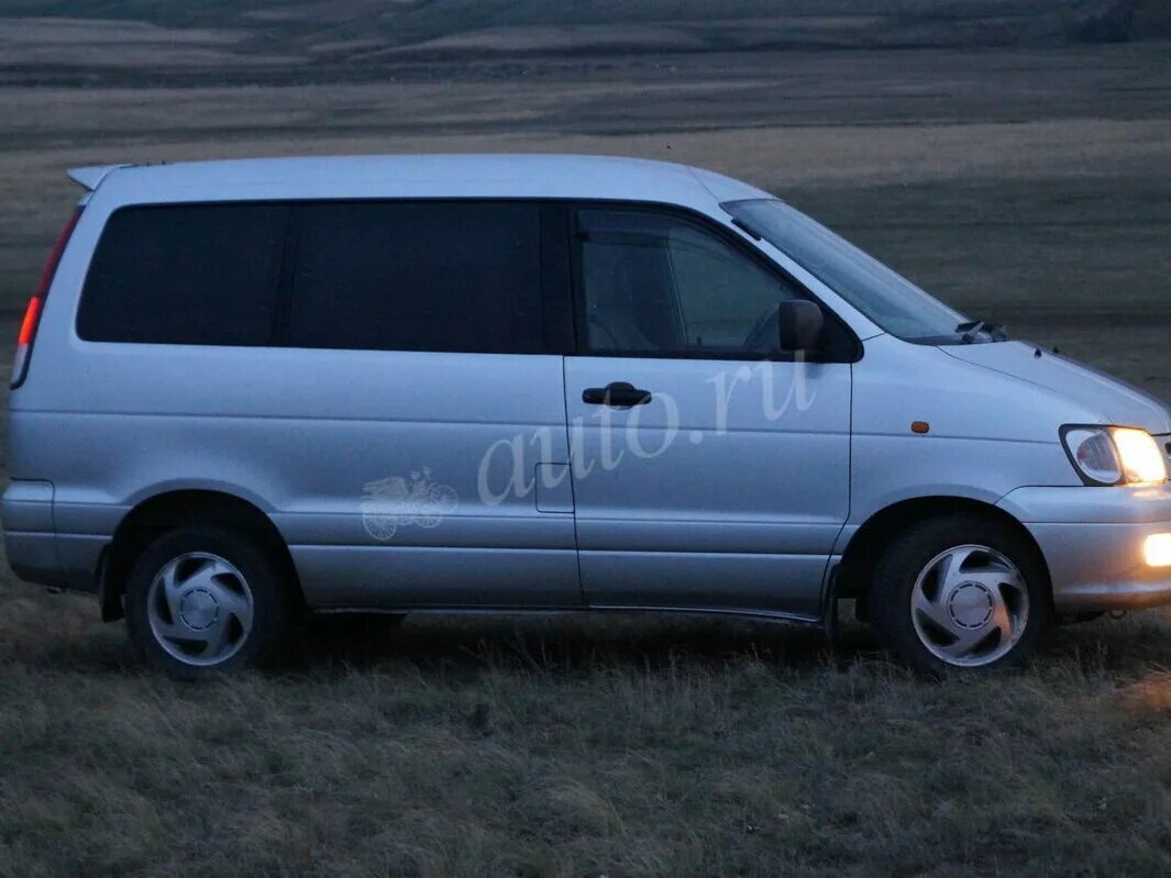 Toyota Town Ace Noah 1999. Toyota TOWNACE Noah 1999. Toyota Town Ace 1999. Тойота Таун айс Ноах 1999. Таун айс ноах 1999