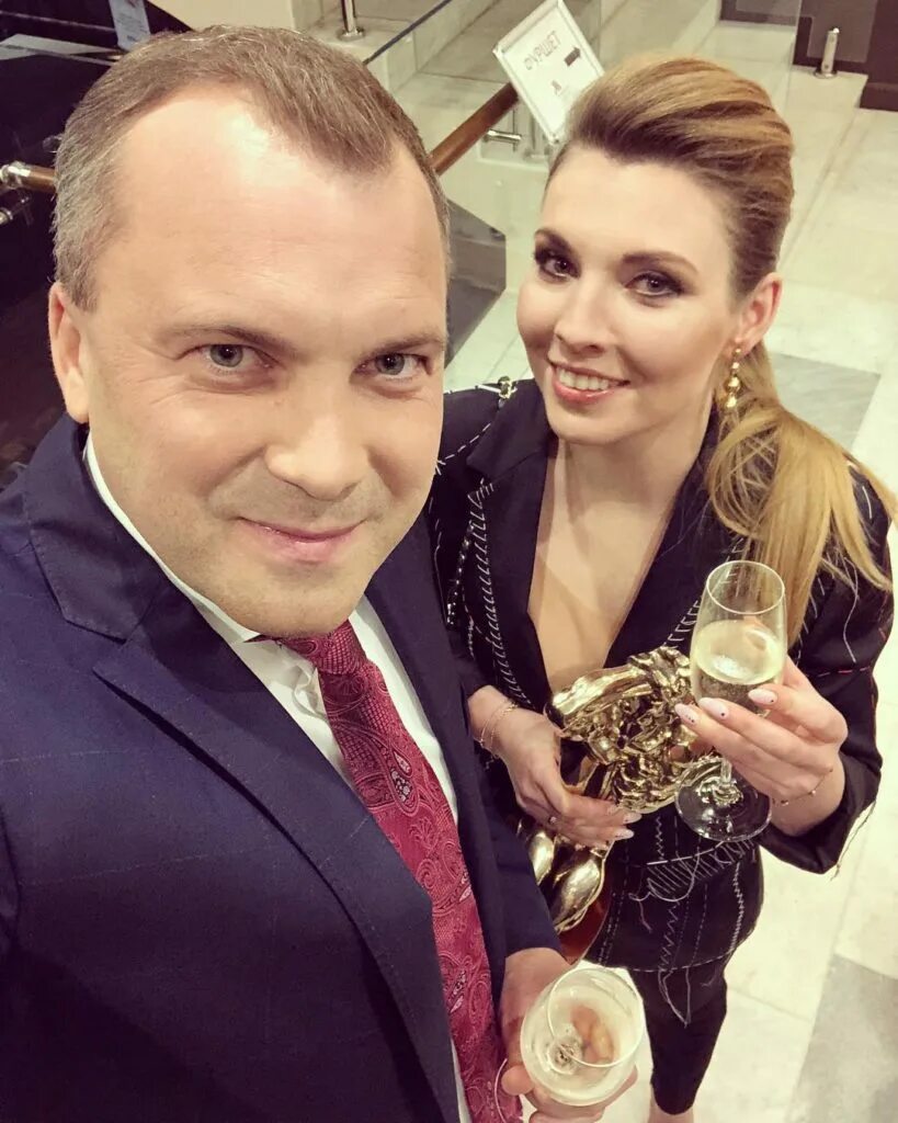 ольга скобеева и евгений попов свадьба. ольга скабеева и евгений попов. ольга скабеева и евгений попов. свадьба ольги скабеевой и евгения попова. ольга скобеева и евгений попов свадьба.