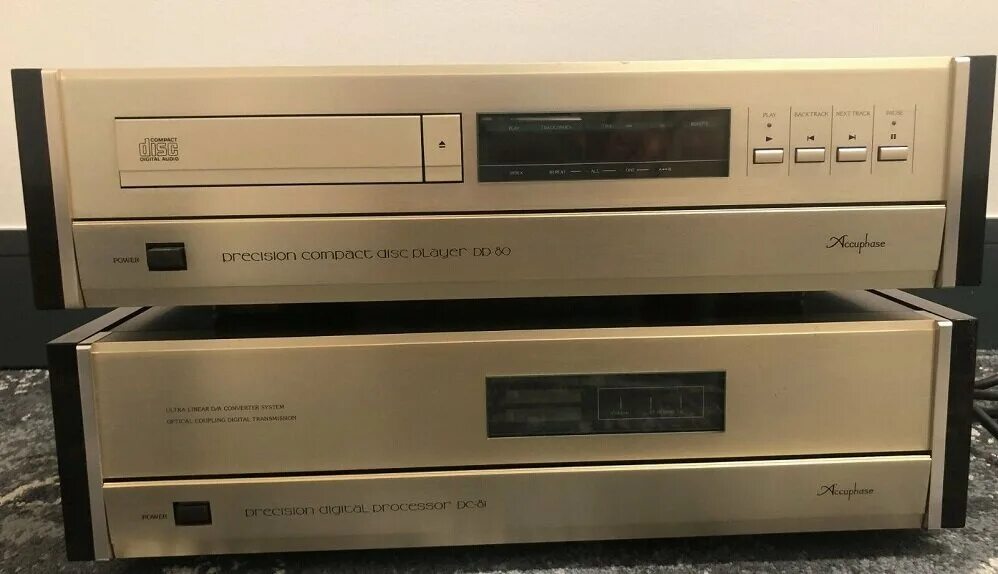 Cd dp. Accuphase DC-81l. Accuphase DC-81. Accuphase dp-55. CD-проигрыватель Accuphase dp-67.