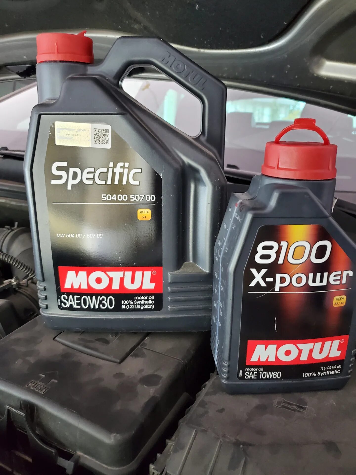 Масло 0w30 504. Motul 0w30. Масло мотюль 0w30. Масло Motul 0w30 Volvo. Масло мотюль 0w40 504 507.