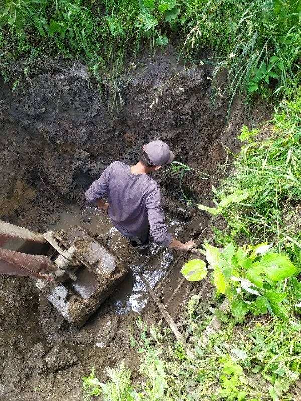 Вода донбасса днр подстанции. Электрики бетонщики. Изношенные теплосети. Кп компания вода донбасса. Пувкх гуп днр вода донбасса.
