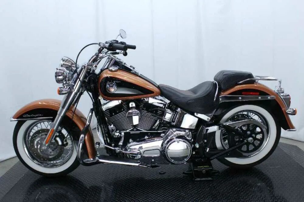 Dyna street bob 2012. Харлей дэвидсон мотоциклы. Авито мотоцикл харлей. Harley davidson 400 кубов. Yamaha xv950 bolt 2021.