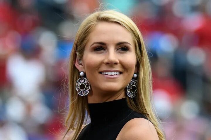 Laura Rutledge.