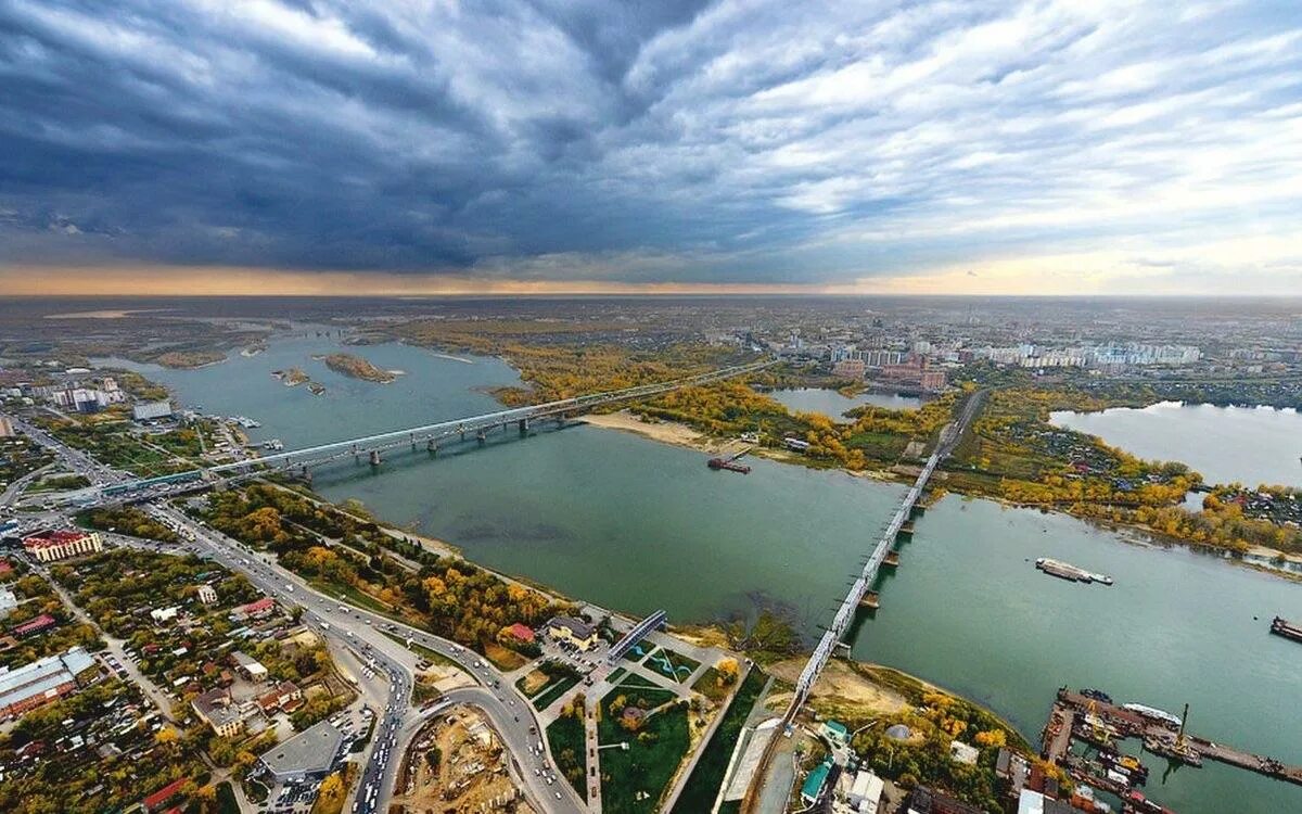 Республика на левом берегу. Река Обь Новосибирск. Обское море ГЭС Новосибирска. Водохранилище Новосибирск Обь. Берег реки Оби Новосибирск.