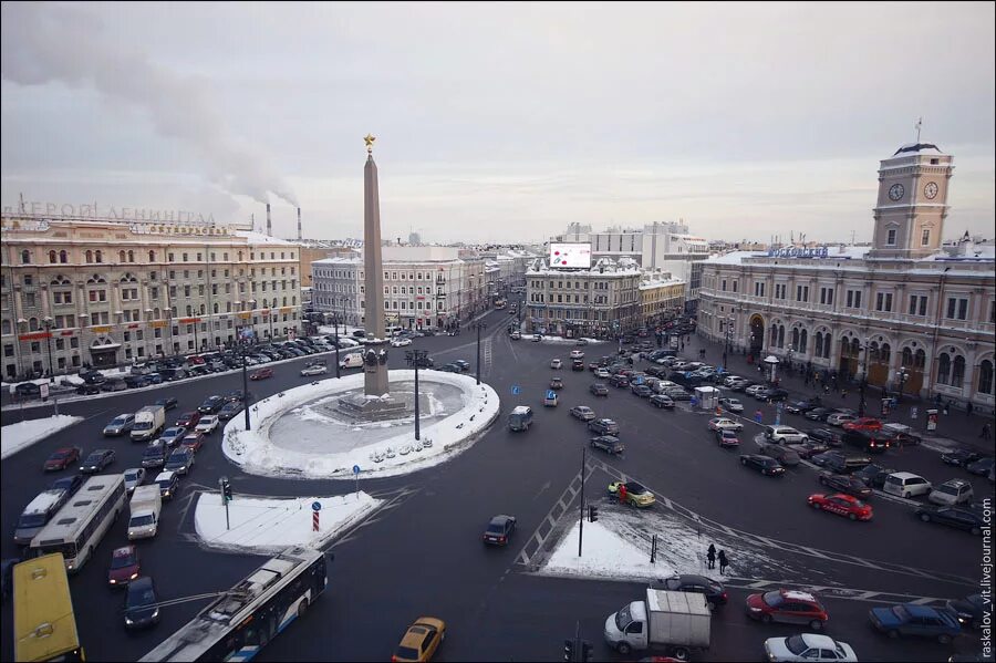 Какая площадь восстания. Площадь восстания. питер площадь восстания. площадь восстания московский вокзал. невский площадь санкт-петербург площадь восстания.