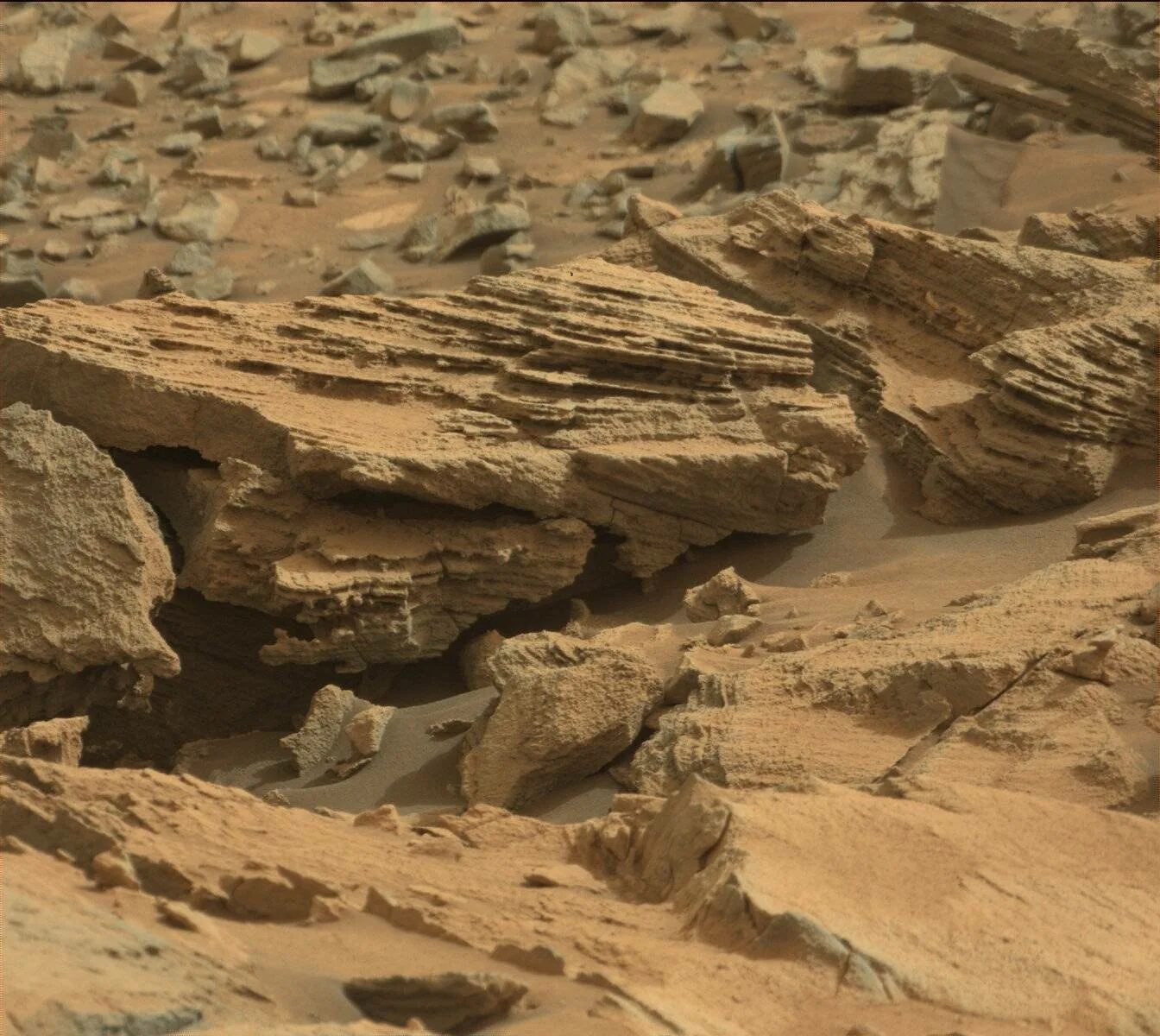 Raw mars. Raw images from mars. what is curiosity. pic for kids mars.