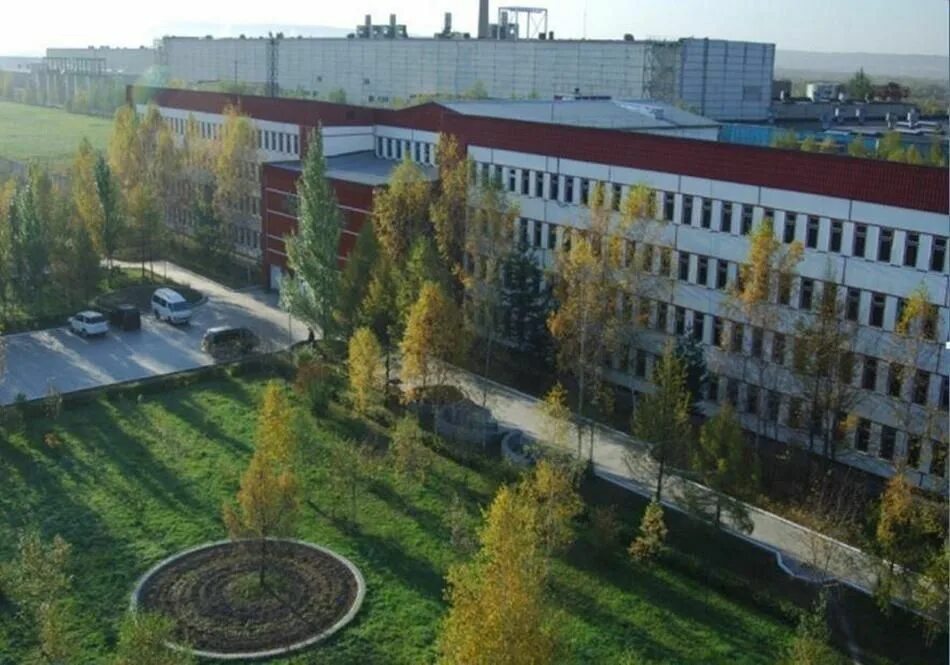 Уссурийский сахарный завод. Уссурийский бумажный комбинат сайт. 206 бтрз уссурийск. Амурский целлюлозно-картонный комбинат. Уссурийская фабрика.