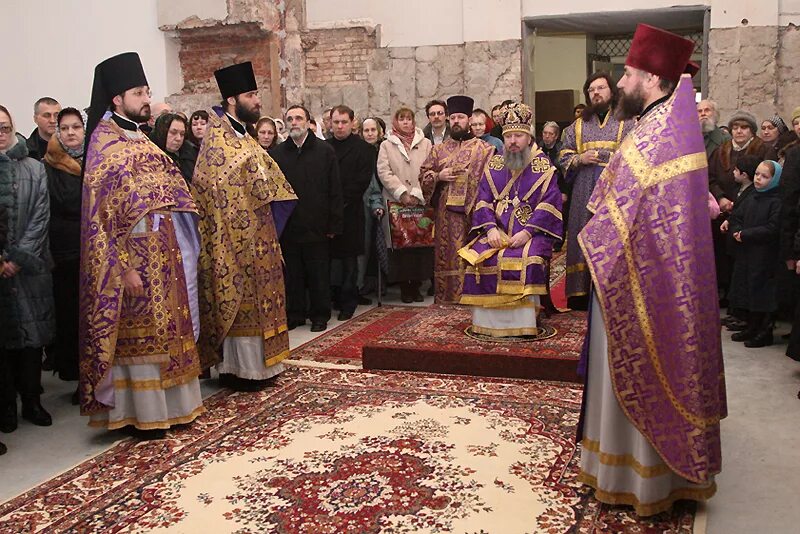 Храм преподобного василия исповедника у рогожской заставы. Храм василия исповедника у рогожской заставы. Храм преподобного василия исповедника. Церковь василия исповедника на римской. Храм преподобного василия исповедника у рогожской заставы.