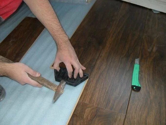 Мастер по укладке ламината в Азове: 116 мастеров по укладке полов с отзывами и ц