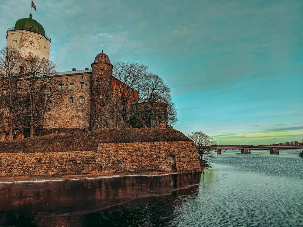 Город выборг ленинградской области. Выборгский замок выборг. Выборг интересные места. Выборг исторический центр. Город выборг ленинградской.