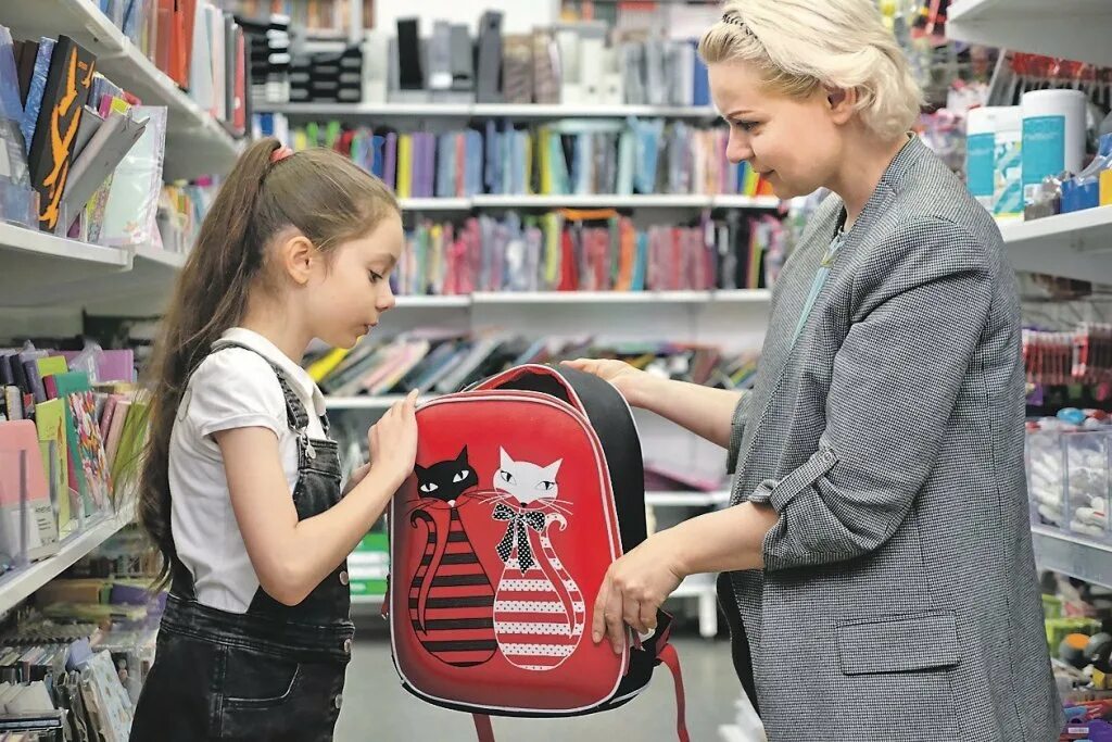 собираясь в школу 22. помоги детям собраться в школу. школьник с ранцем. ребенок собирается в школу. школьник с ранцем.