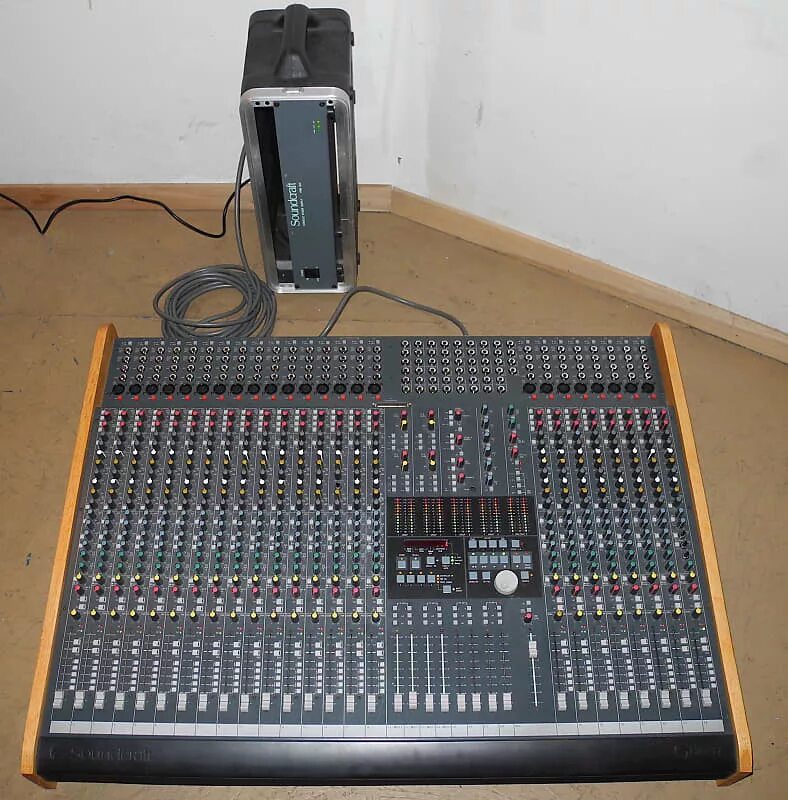 Ghost mixed. Soundcraft ghost le 24. soundcraft ghost. soundcraft ghost 32. soundcraft ghost le.