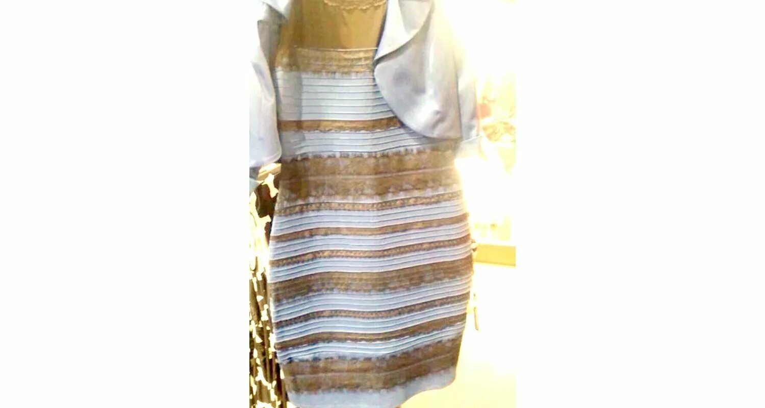 Почему видят золотое платье. Сине чёрное платье и бело золотое иллюзия. Иллюзия с платьем синее с черным или белое с золотым. Платье белозолотое или черно синее. Сине золотое платье оригинал.
