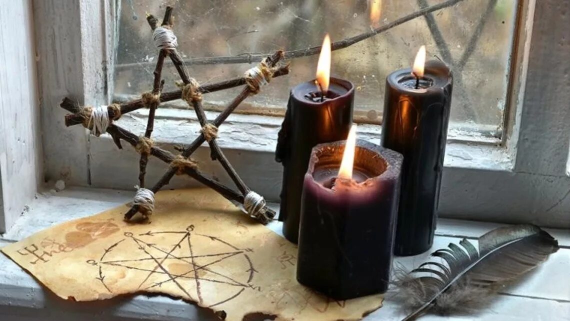 Что делать черная магия. Магический обряд. Ритуалы со свечами. Магические свечи. Черные магические свечи.