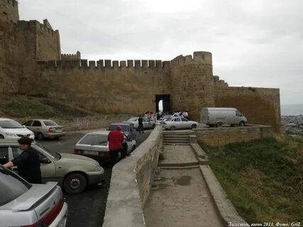 Машины в дербенте