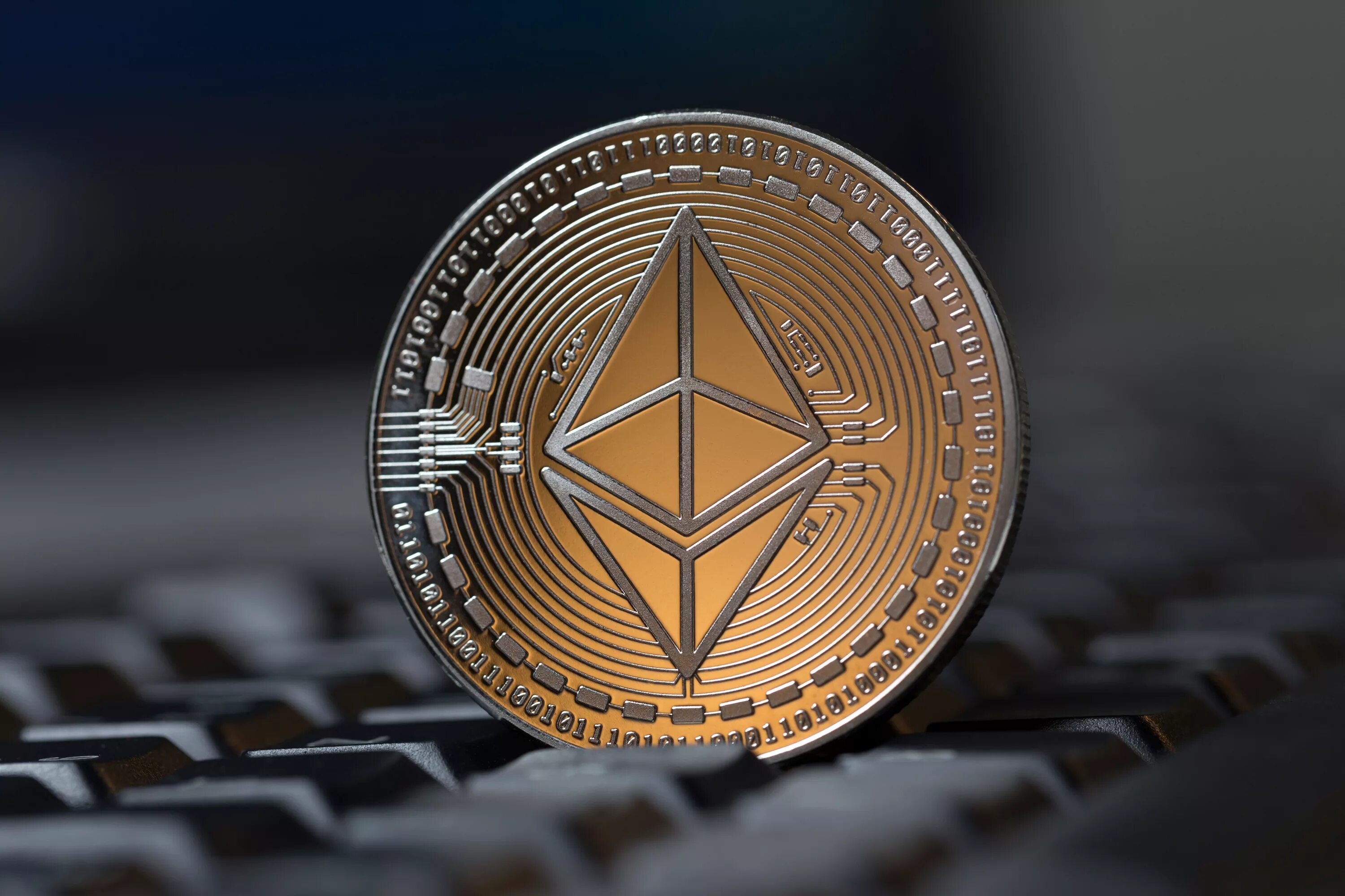 Ethereum это. Криптовалюта эфириум. Эфириум монета. Эфириум картинки криптовалюта. Этериум монета.