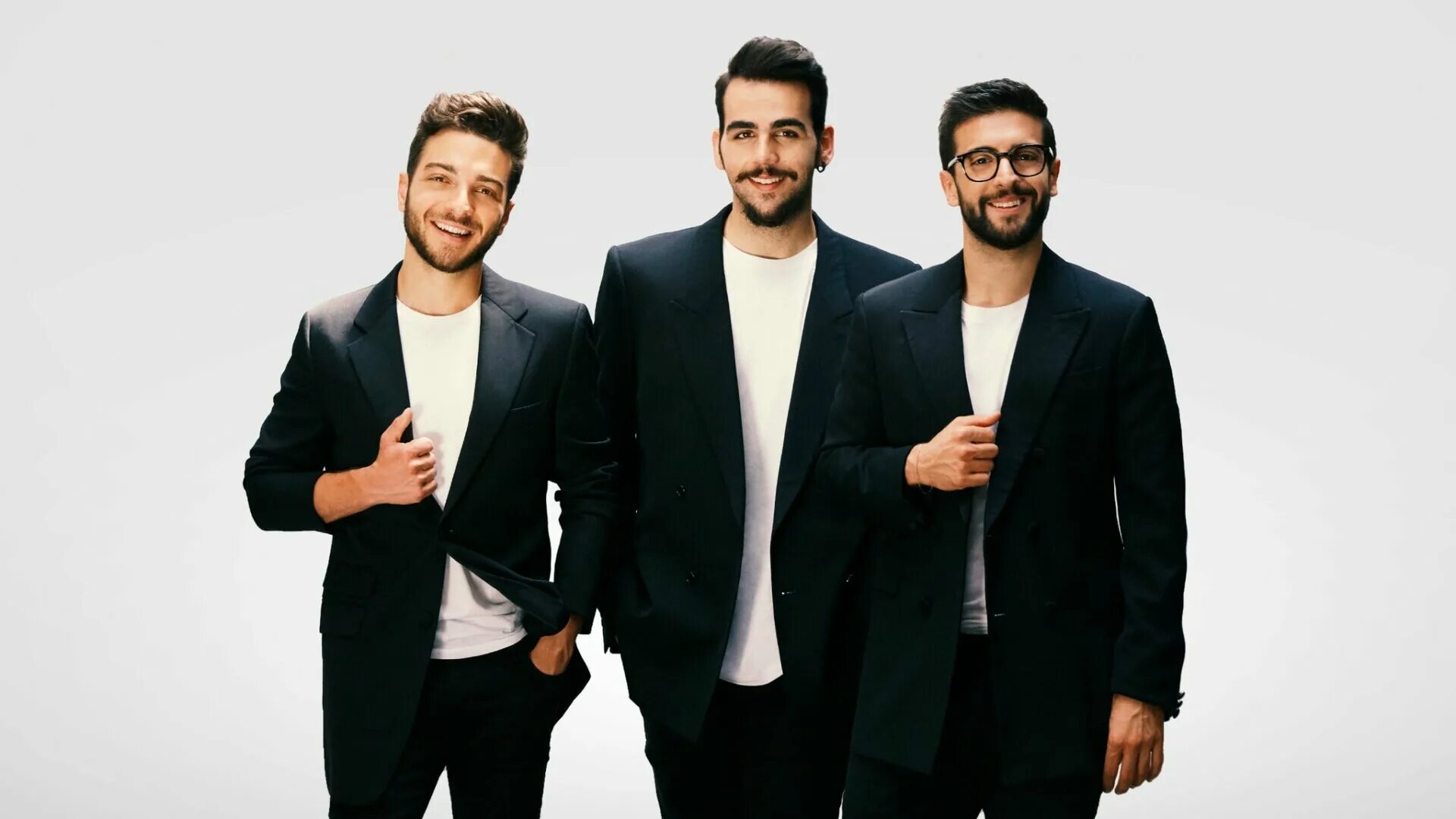 Ii volo. Группа il Volo. Группа il Volo 2022. Трио Volo Италия. Трио теноров il Volo.